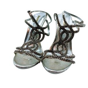 New! Elegant Silver Strappy Women's Sandle Heels